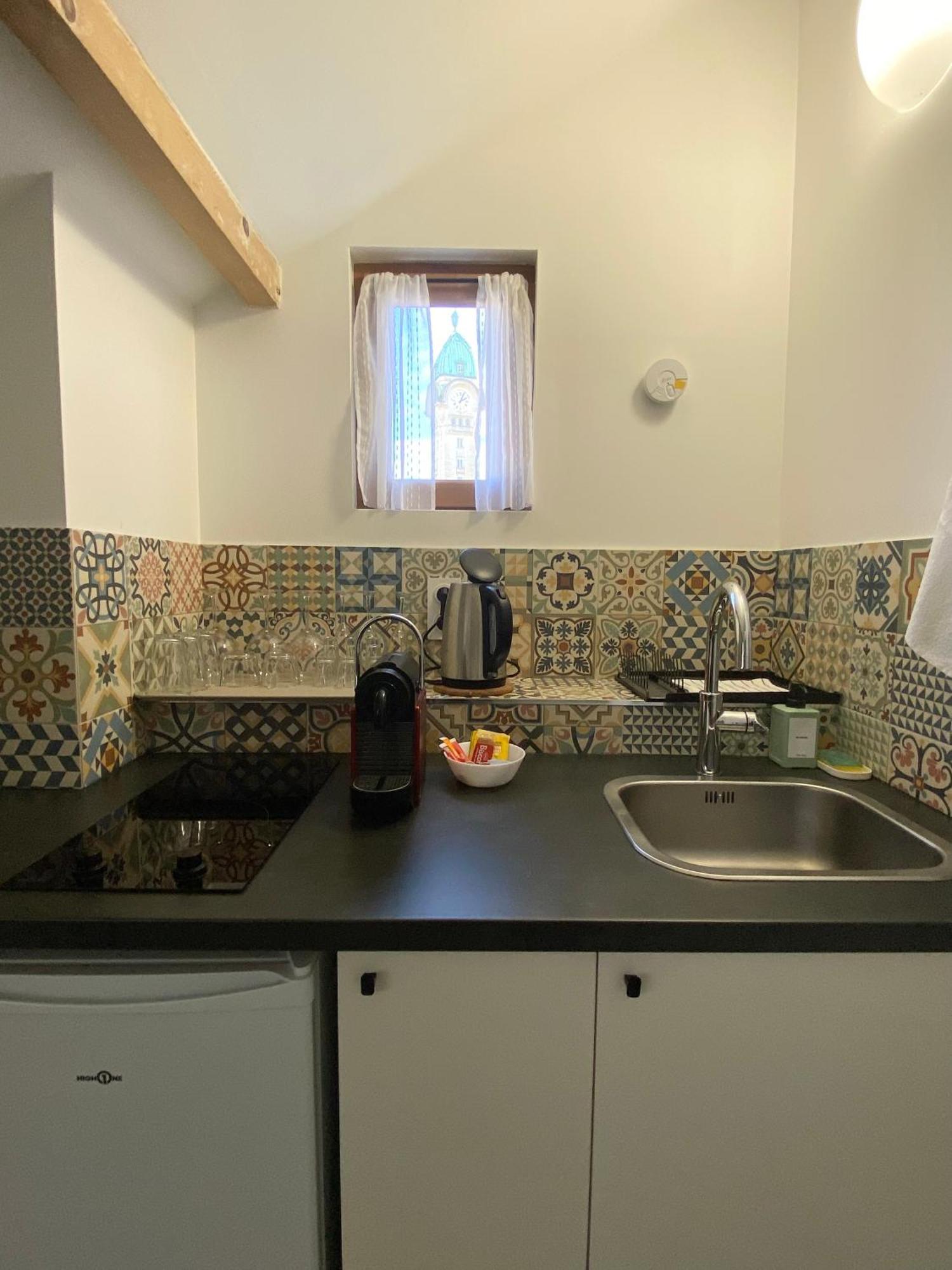 Villa Vlas - Chambre D'Hote - Лимож Екстериор снимка